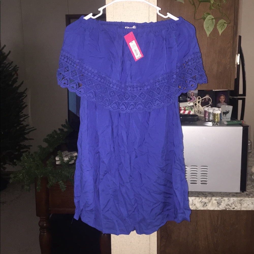 Strapless dress